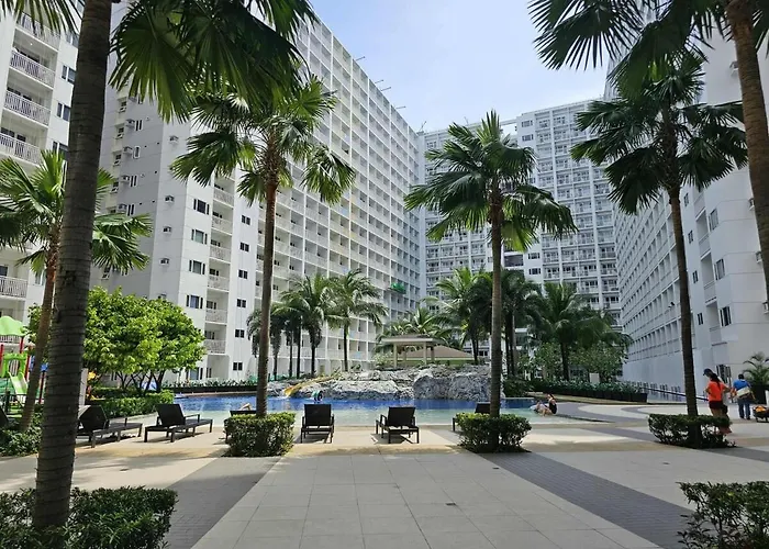 Shore Residences Moa Marc *