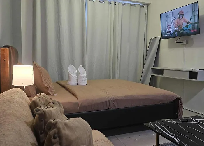 Shore Residences Moa Marc *